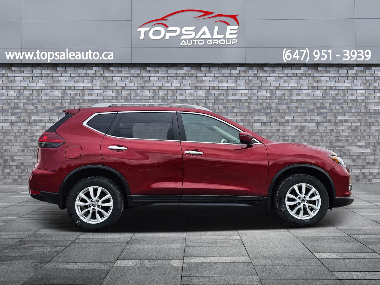 2019 Nissan Rogue SV Photo