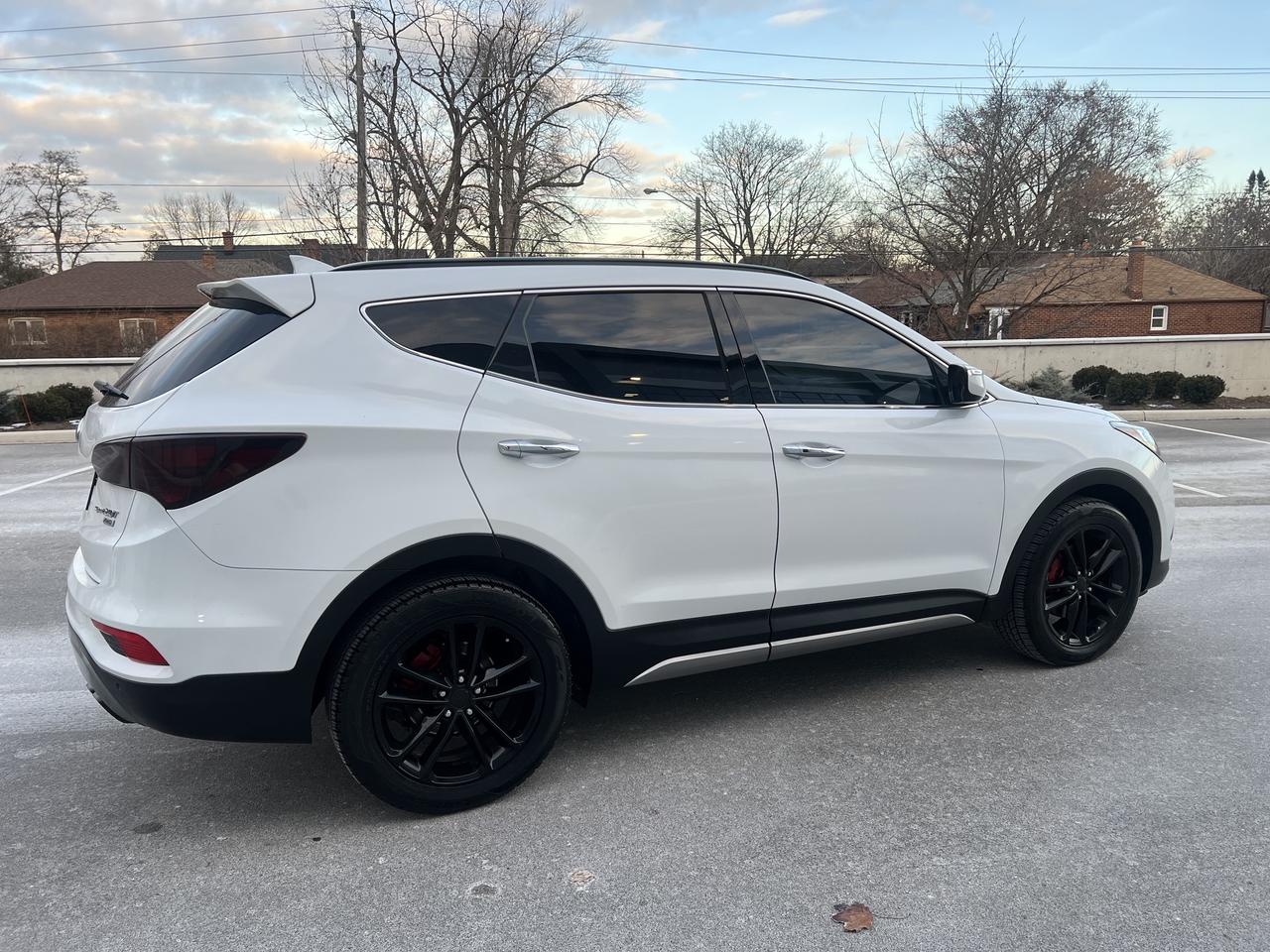 2018 Hyundai Santa Fe Sport  Photo
