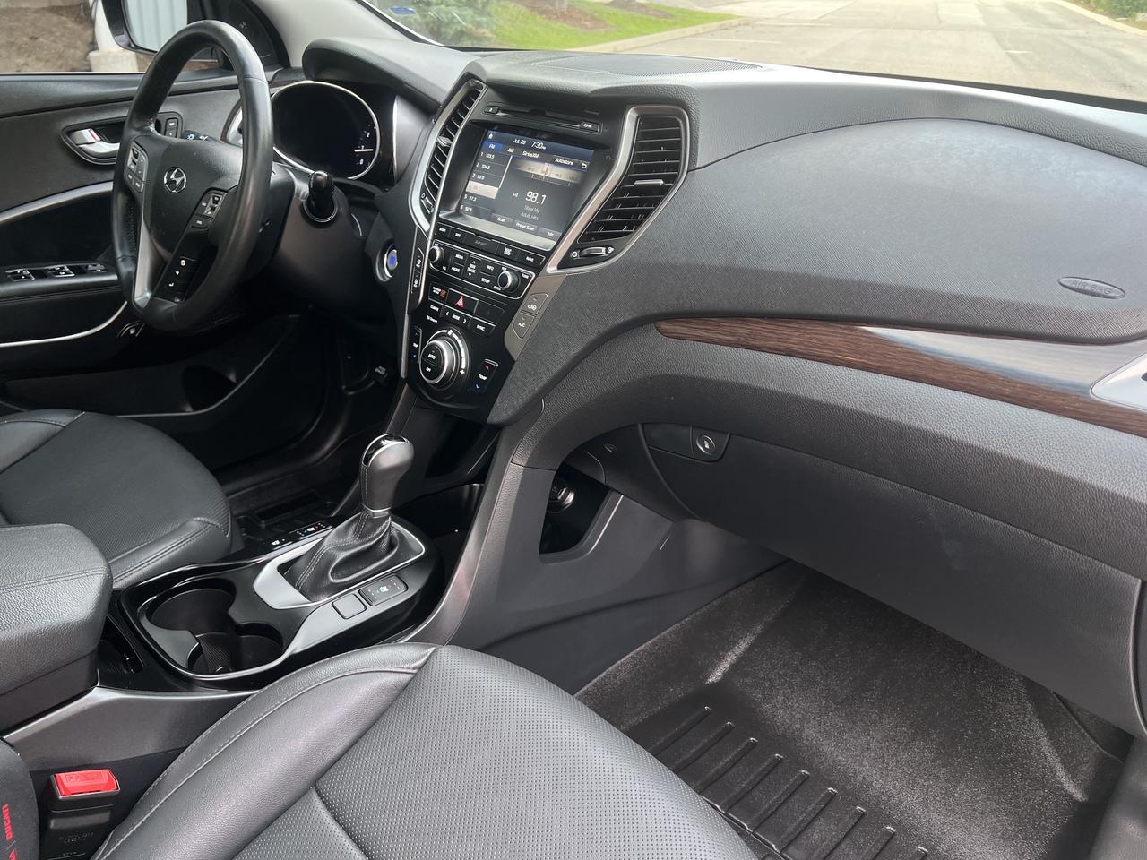 2018 Hyundai Santa Fe Sport  Photo