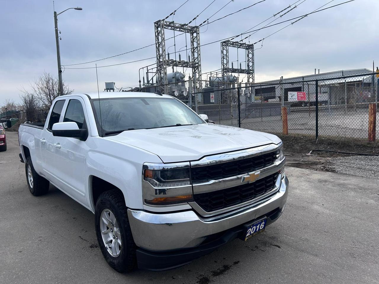 2016 Chevrolet Silverado 1500 LT Photo