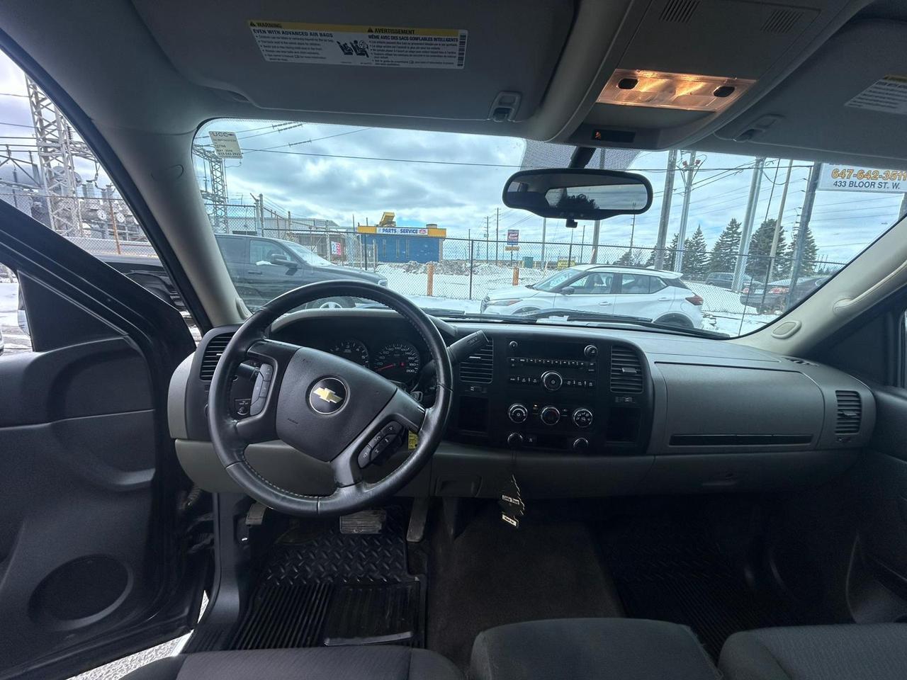 2011 Chevrolet Silverado 1500 LS Photo4