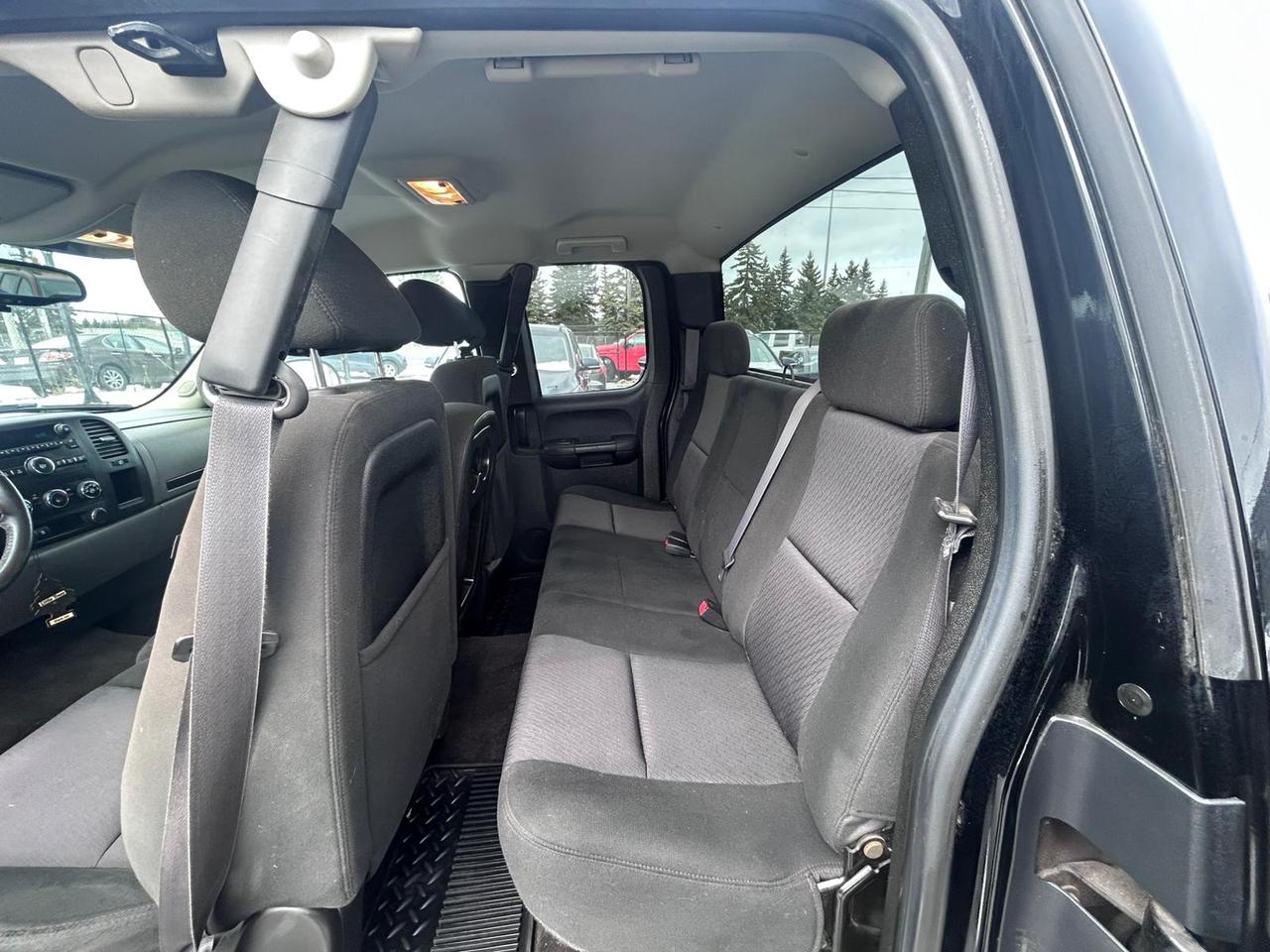 2011 Chevrolet Silverado 1500 LS Photo