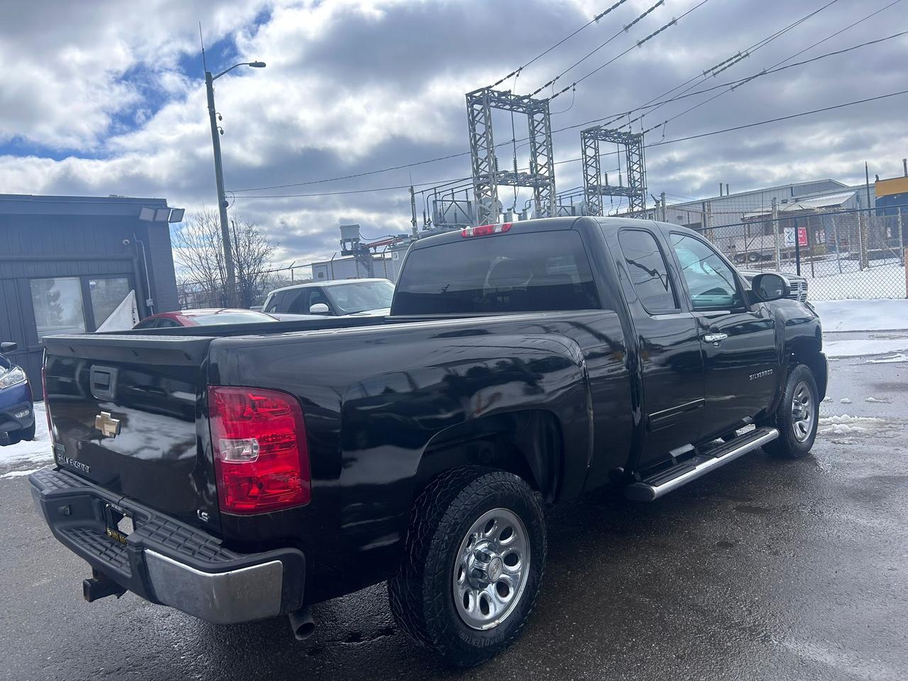 2011 Chevrolet Silverado 1500 LS Photo