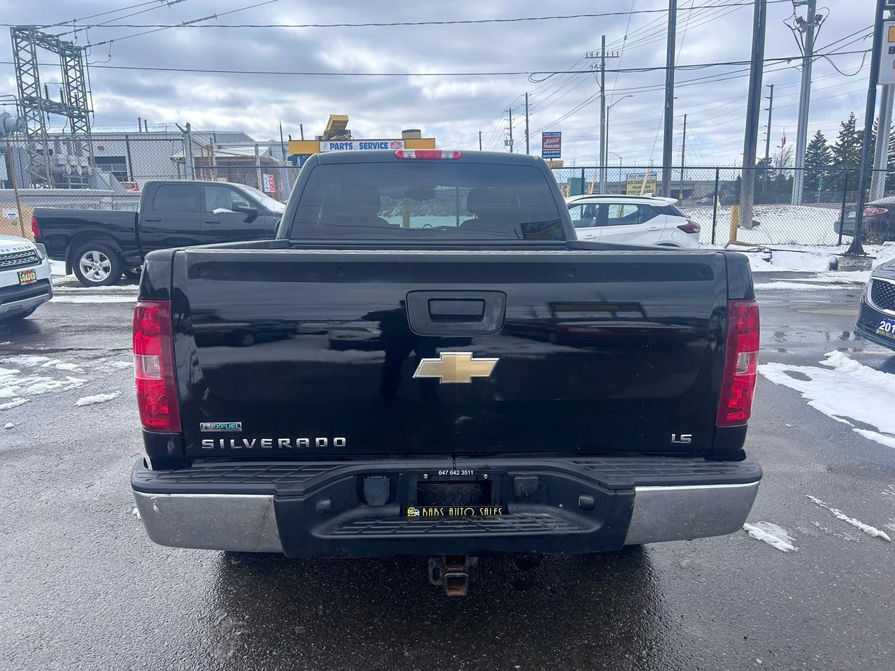 2011 Chevrolet Silverado 1500 LS Photo