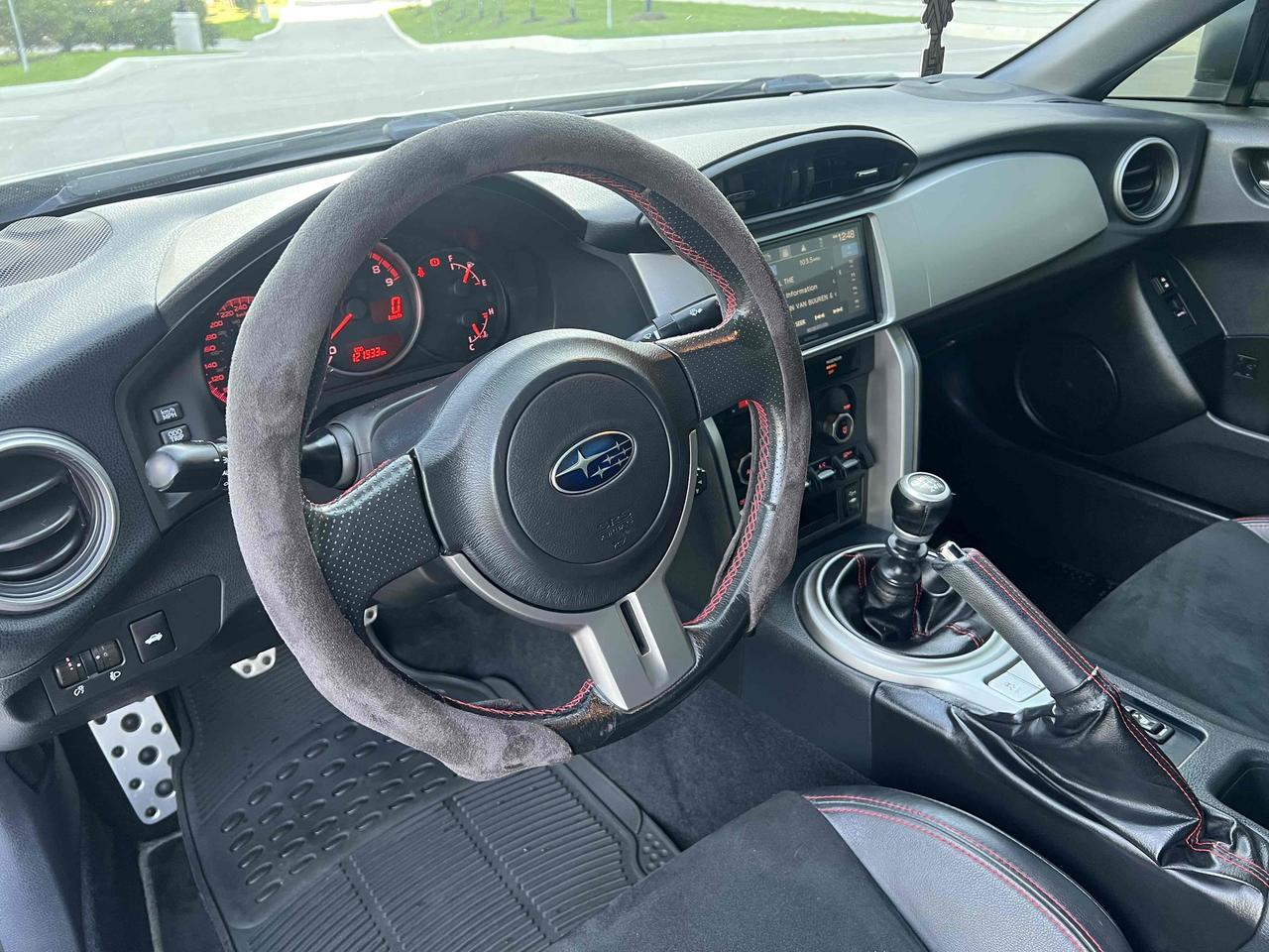 2014 Subaru BRZ Sport Tech-Limited Photo