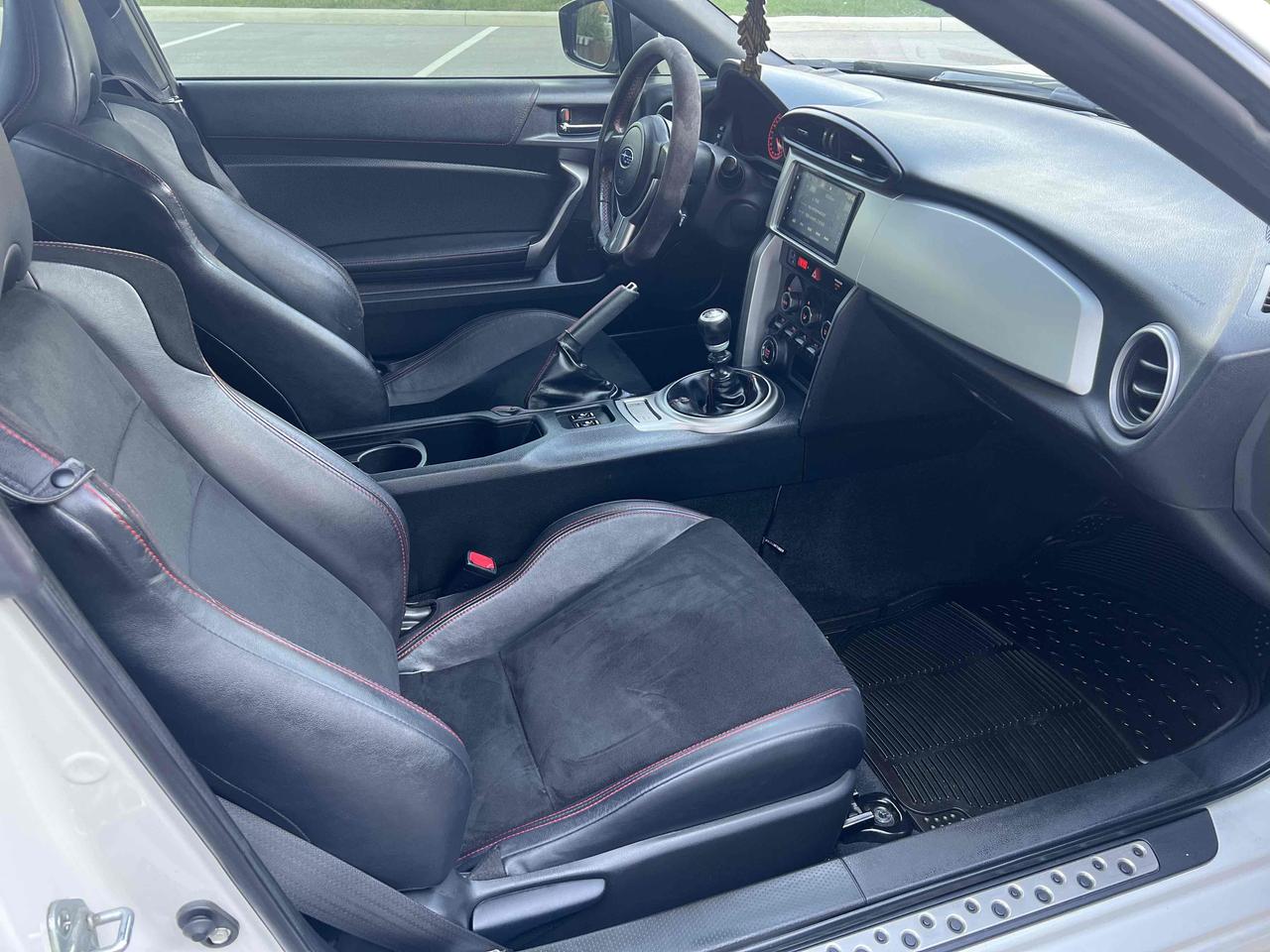 2014 Subaru BRZ Sport Tech-Limited Photo