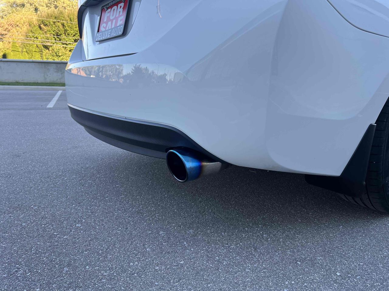 2017 Toyota Corolla LE Photo