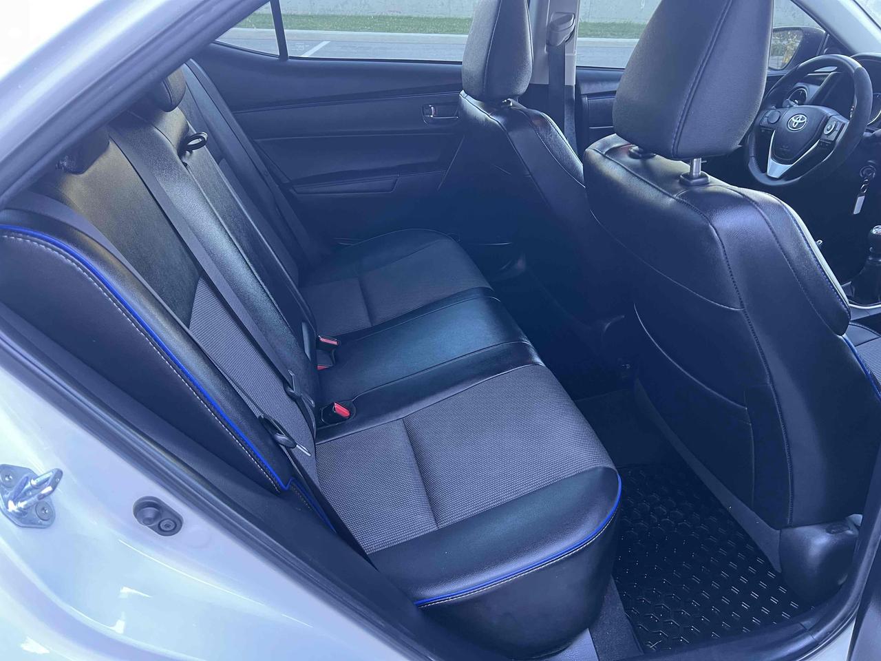 2017 Toyota Corolla LE Photo