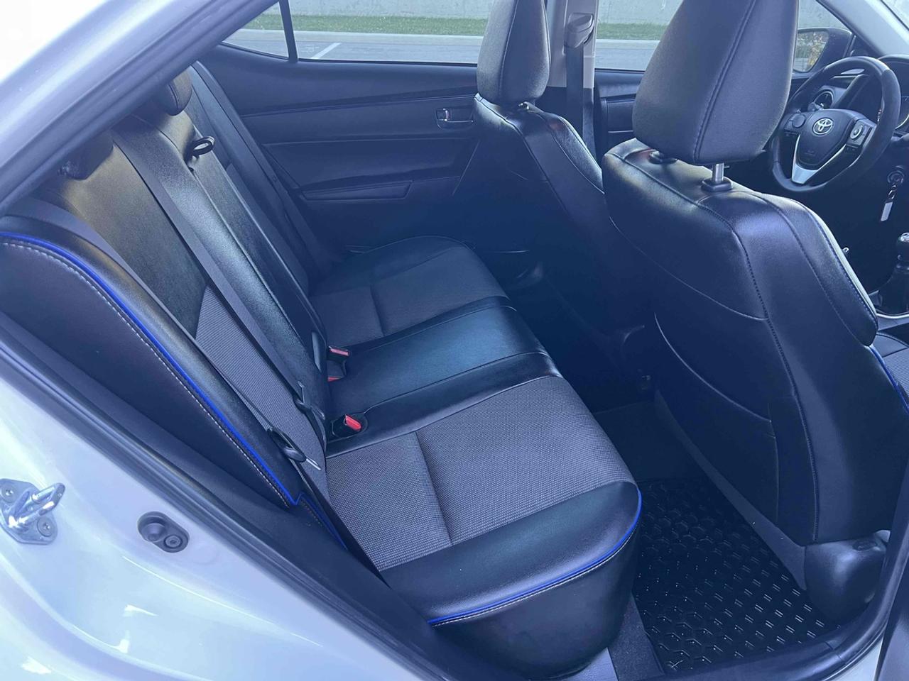 2017 Toyota Corolla LE Photo