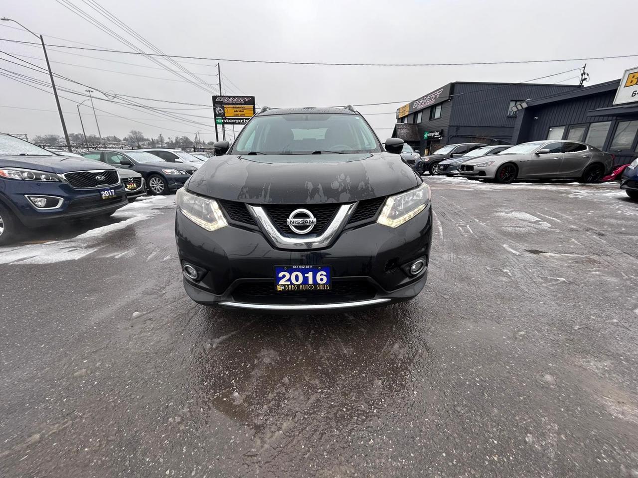 2016 Nissan Rogue S Photo2