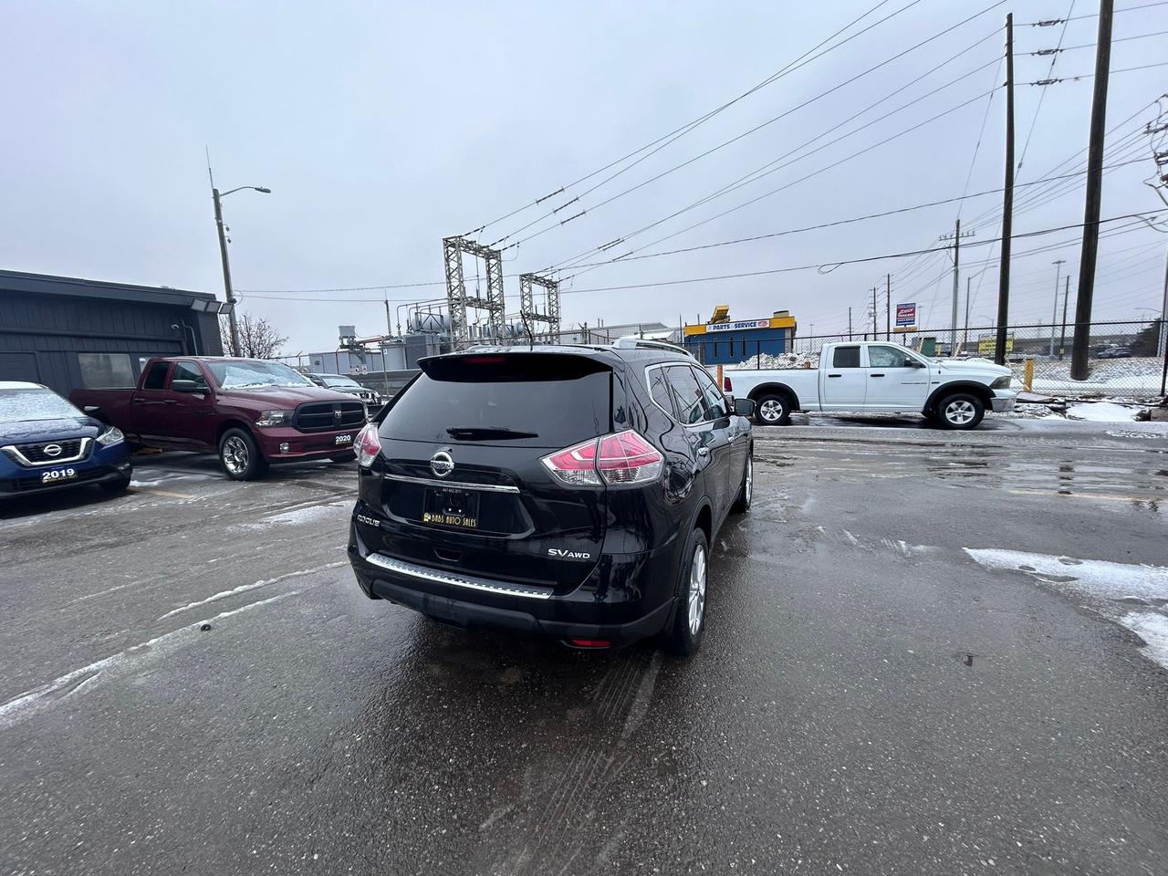 2016 Nissan Rogue S Photo