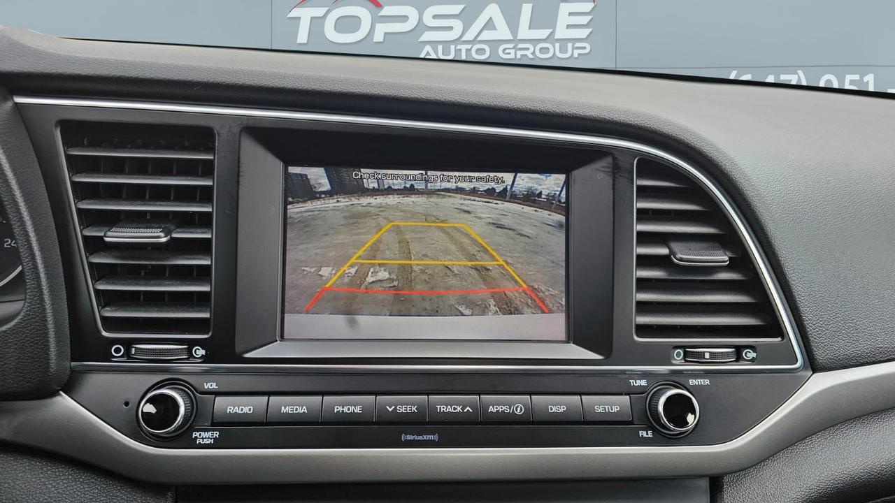 2017 Hyundai Elantra GL Photo