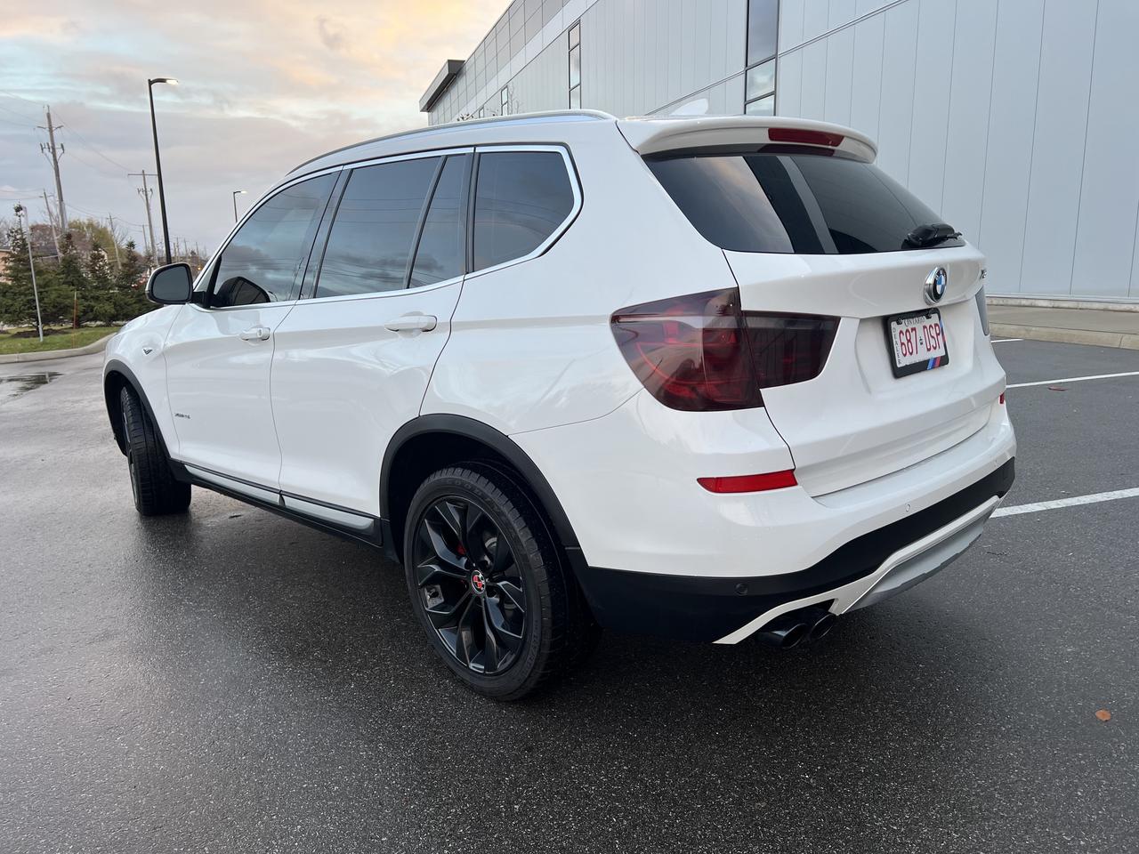 2015 BMW X3 xDrive28i Photo