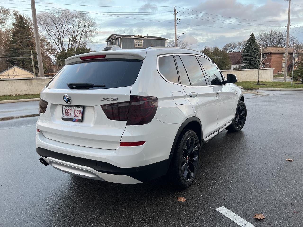 2015 BMW X3 xDrive28i Photo