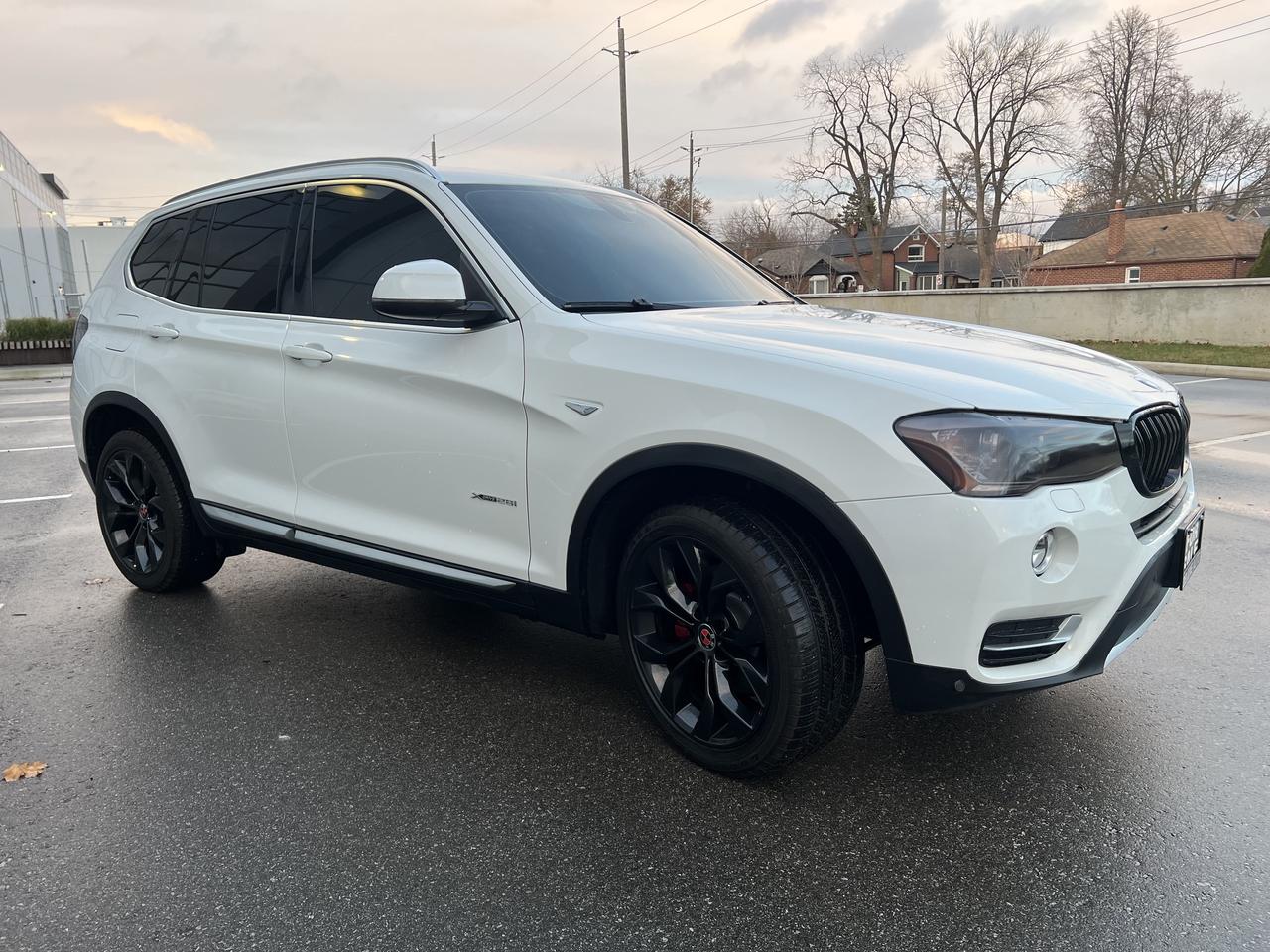 2015 BMW X3 xDrive28i Photo