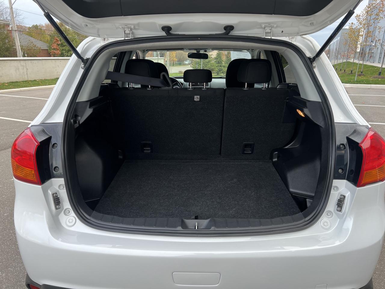 2016 Mitsubishi RVR GT Photo