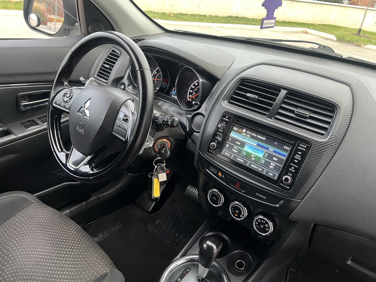 2016 Mitsubishi RVR GT Photo