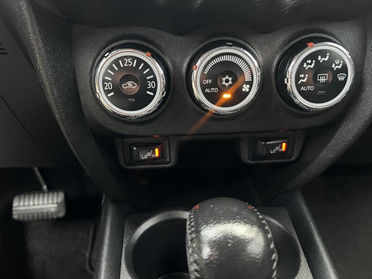 2016 Mitsubishi RVR GT Photo