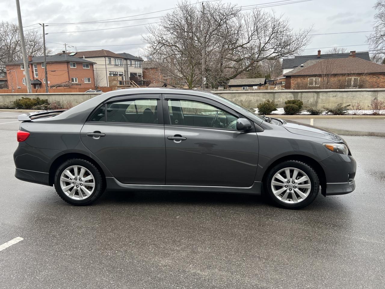 2010 Toyota Corolla Base Photo
