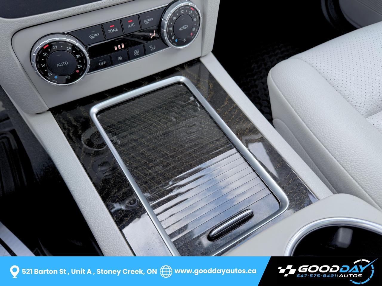 2015 Mercedes-Benz GLK-Class GLK250 BlueTEC SUPER LOW KMS ONE OWNER CLEAN CARFA Photo