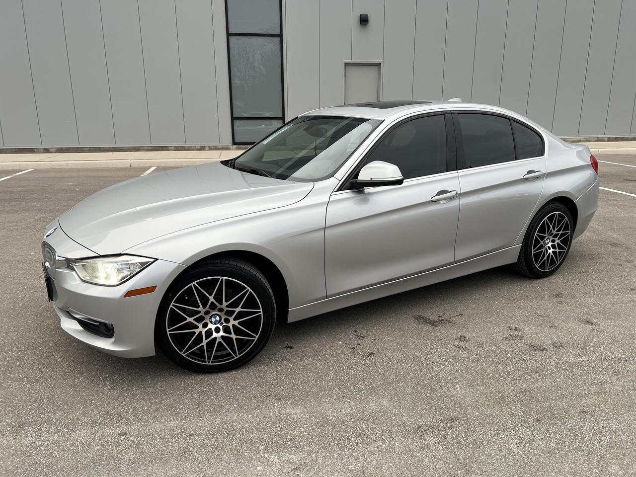2014 BMW 3-Series 328i xDrive Photo2