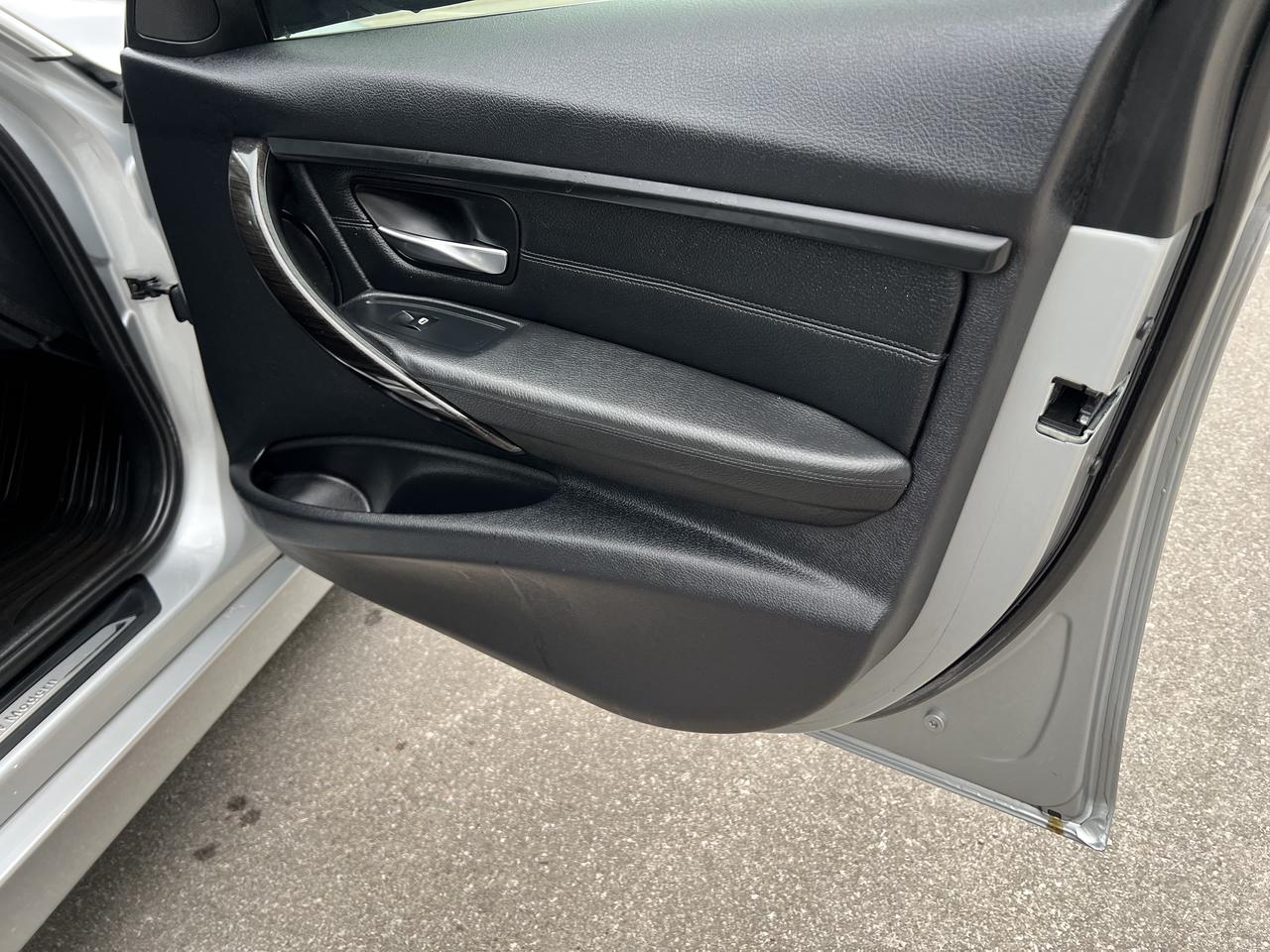 2014 BMW 3-Series 328i xDrive Photo