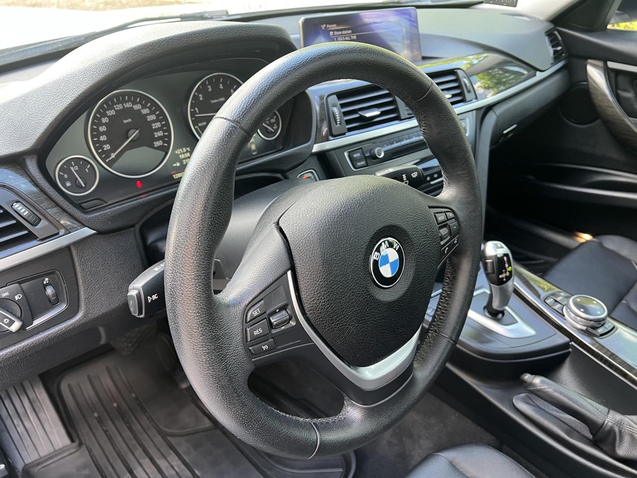 2014 BMW 3-Series 328i xDrive Photo