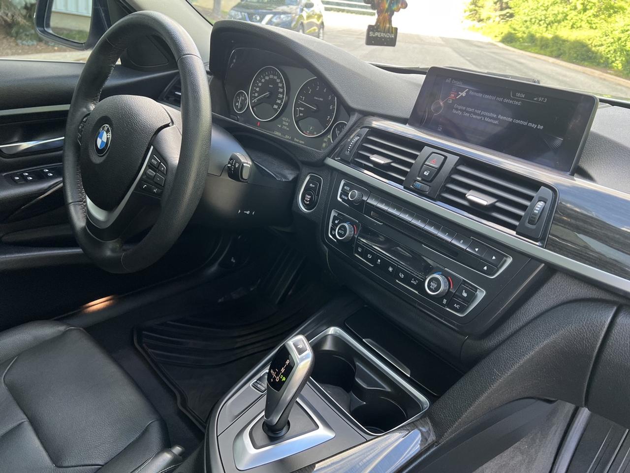 2014 BMW 3-Series 328i xDrive Photo