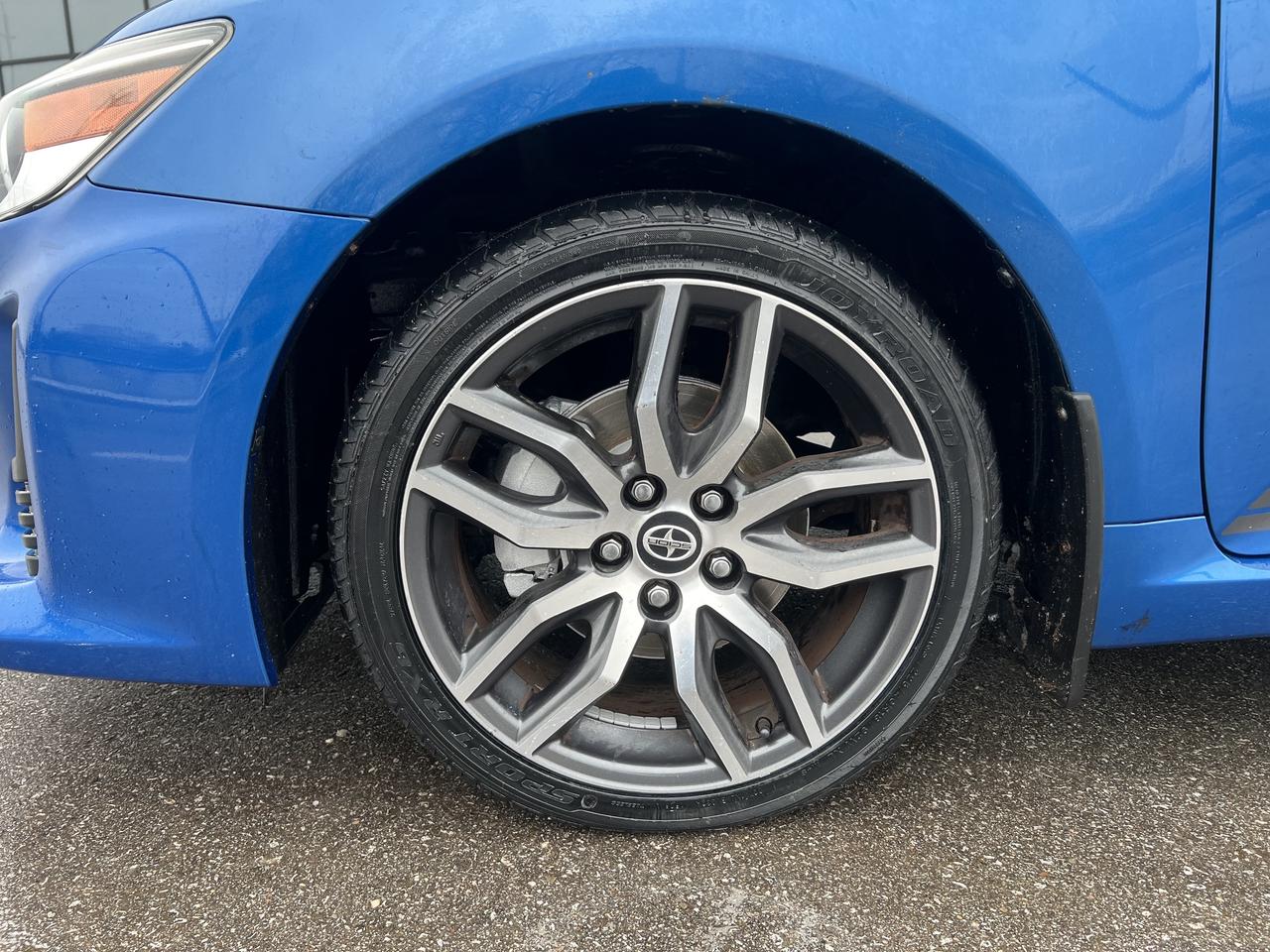 2015 Scion tC SPORTS Photo