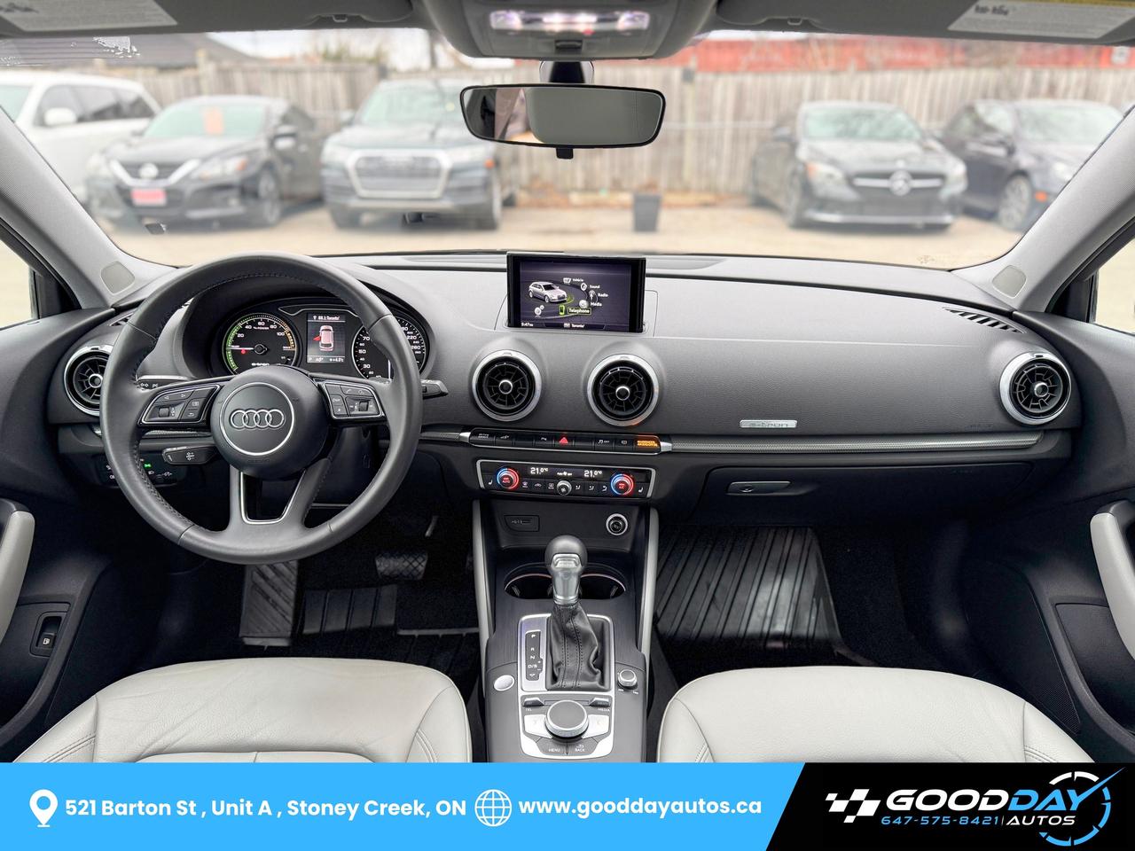 2018 Audi A3 Sportback e-Tron 1.4 TFSI PHEV DEALER SERVICED CLEAN CARFAX Photo