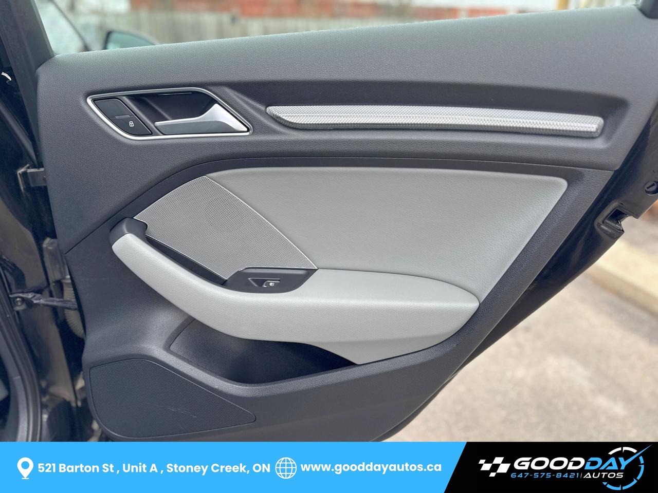 2018 Audi A3 Sportback e-Tron 1.4 TFSI PHEV DEALER SERVICED CLEAN CARFAX Photo