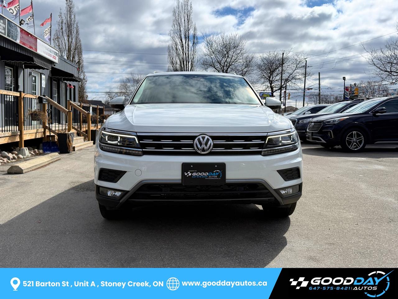 2019 Volkswagen Tiguan HIGHLINE 1 OWNR DEALR SERVCD TWO SETS OF TIRS/RIMS Photo