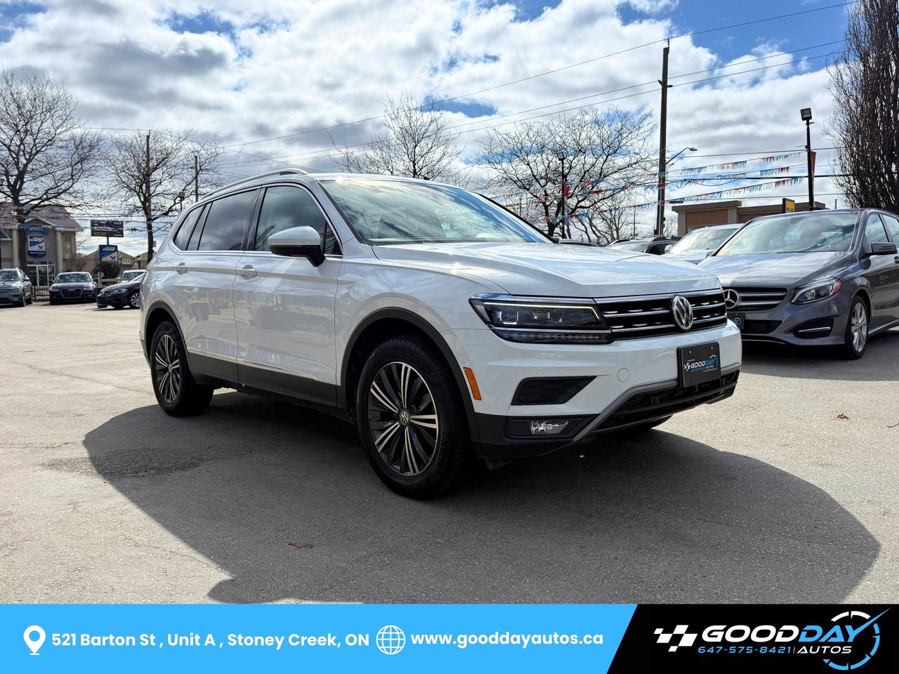 2019 Volkswagen Tiguan HIGHLINE 1 OWNR DEALR SERVCD TWO SETS OF TIRS/RIMS Photo
