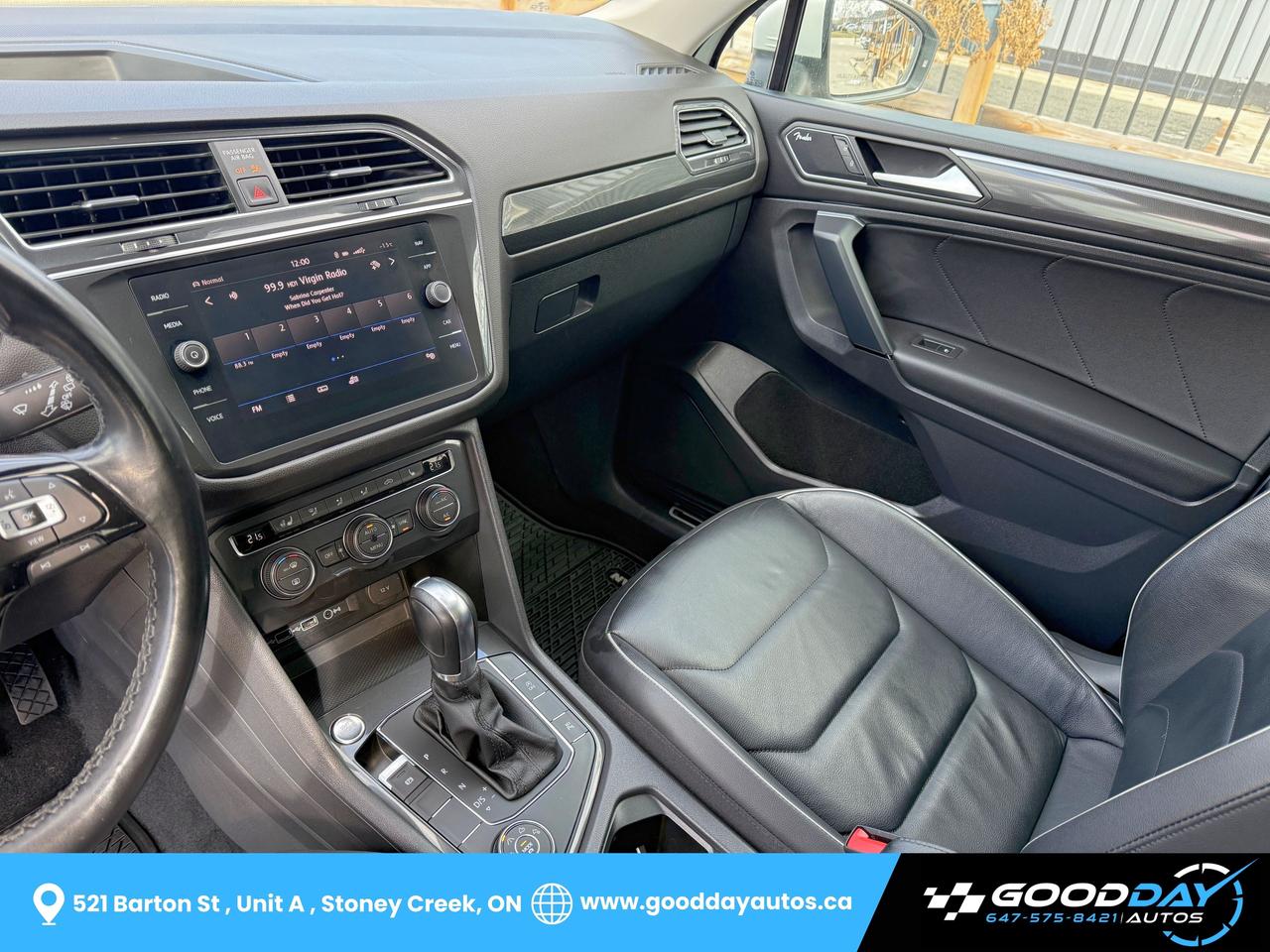 2019 Volkswagen Tiguan HIGHLINE 1 OWNR DEALR SERVCD TWO SETS OF TIRS/RIMS Photo