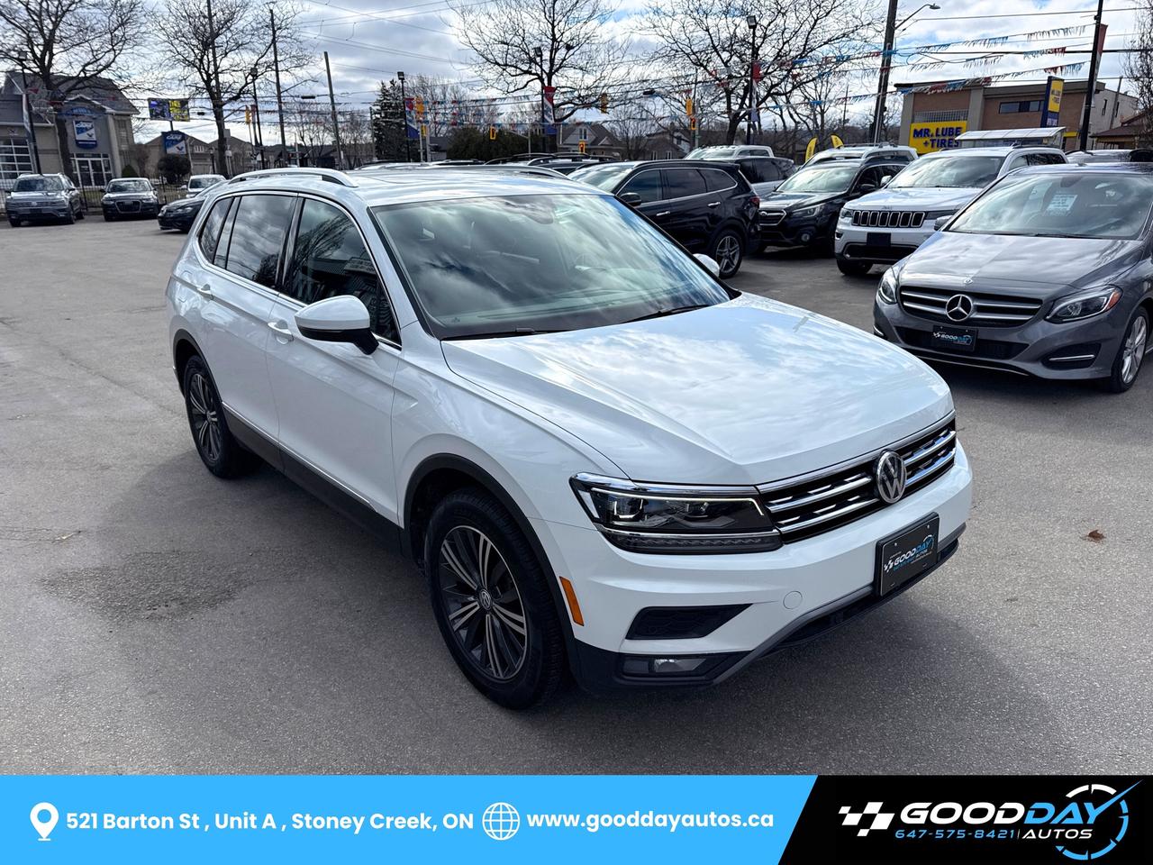 2019 Volkswagen Tiguan HIGHLINE 1 OWNR DEALR SERVCD TWO SETS OF TIRS/RIMS Photo