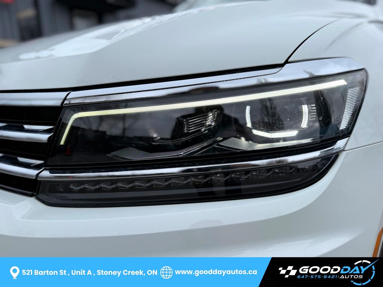 2019 Volkswagen Tiguan HIGHLINE 1 OWNR DEALR SERVCD TWO SETS OF TIRS/RIMS Photo