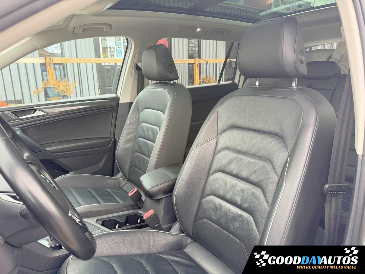 2019 Volkswagen Tiguan HIGHLINE | ONE OWNER | 2 SETS OF TIRES & RIMS Photo