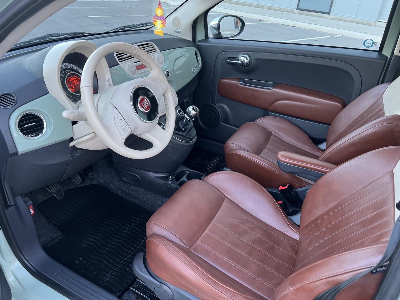 2012 Fiat 500 Lounge Photo