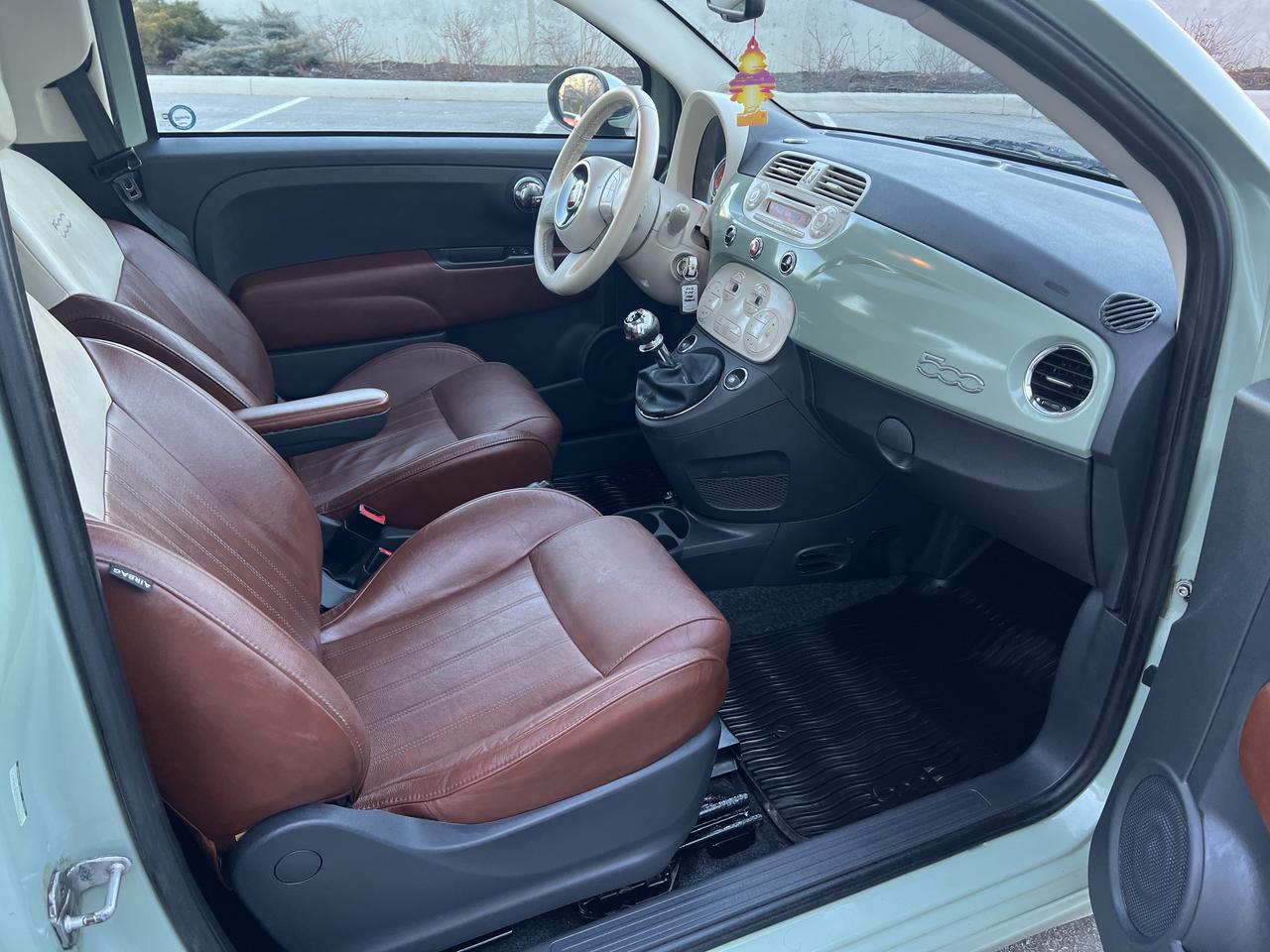 2012 Fiat 500 Lounge Photo