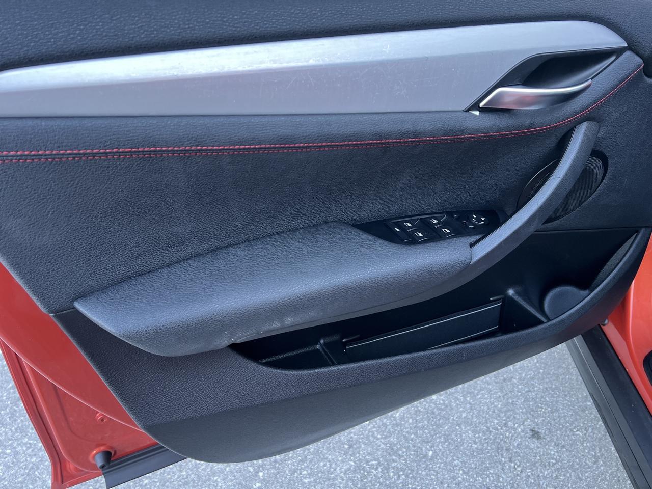 2015 BMW X1 xDrive28i Photo