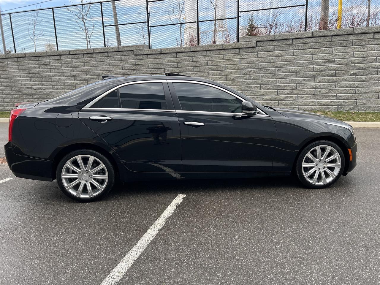 2017 Cadillac ATS Luxury Photo