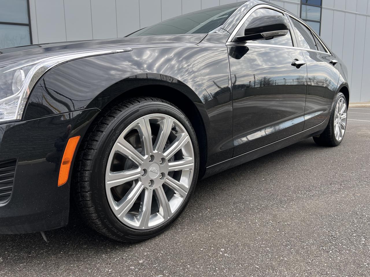 2017 Cadillac ATS Luxury Photo