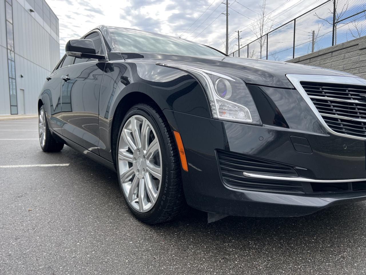 2017 Cadillac ATS Luxury Photo