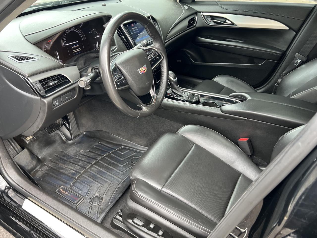 2017 Cadillac ATS Luxury Photo
