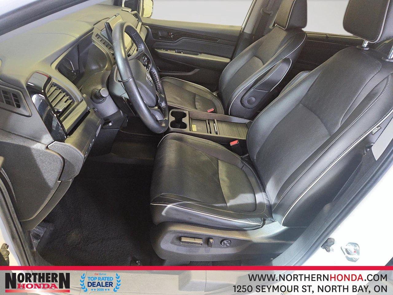 2022 Honda Odyssey Touring FWD Photo