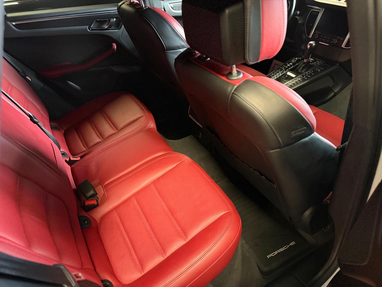 2017 Porsche Macan GTS/PSE/CLEAN CARFAX/LOADED/KEYLESS GO Photo