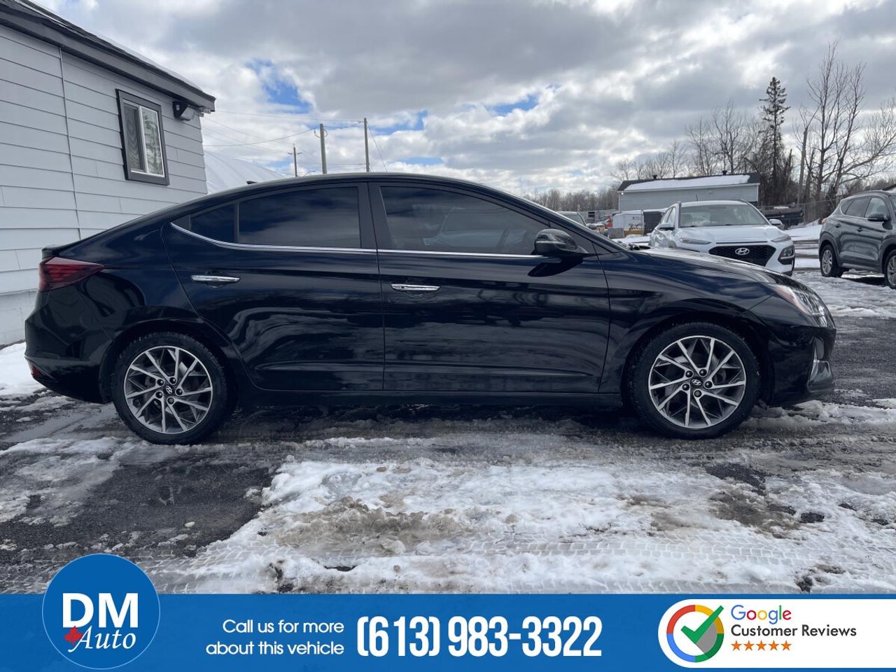 2020 Hyundai Elantra Luxury Photo