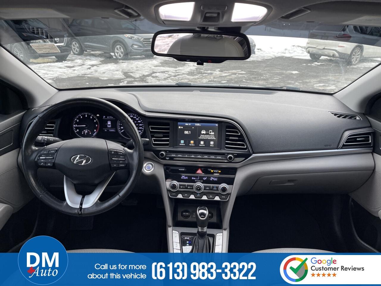 2020 Hyundai Elantra Luxury Photo