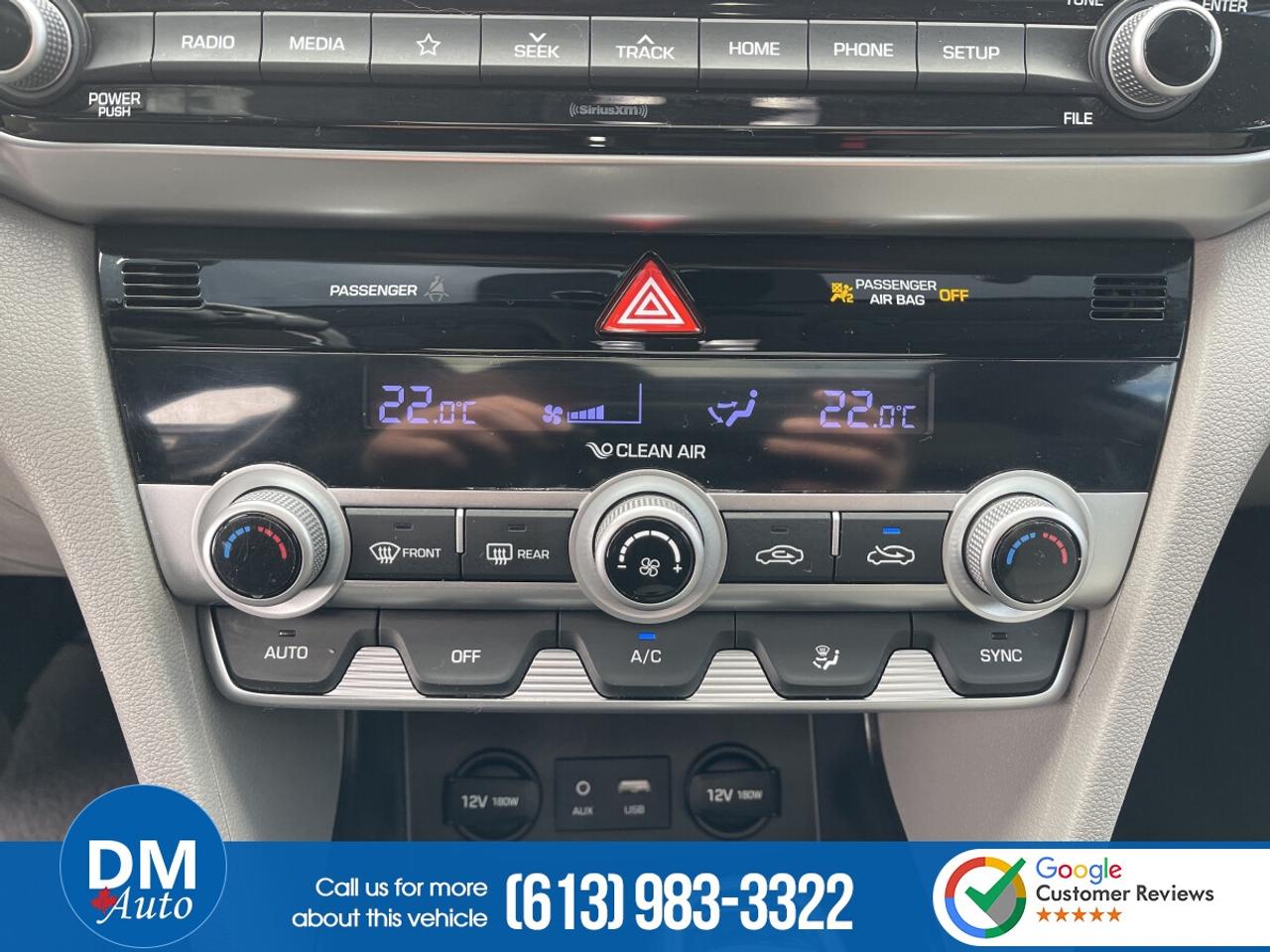 2020 Hyundai Elantra Luxury Photo