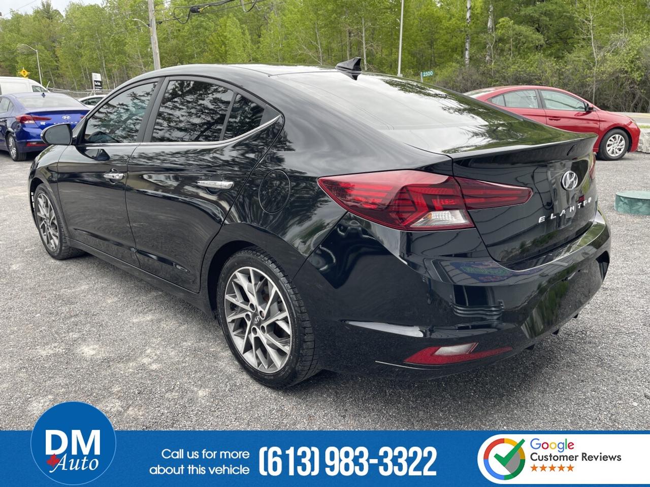 2020 Hyundai Elantra Luxury Photo